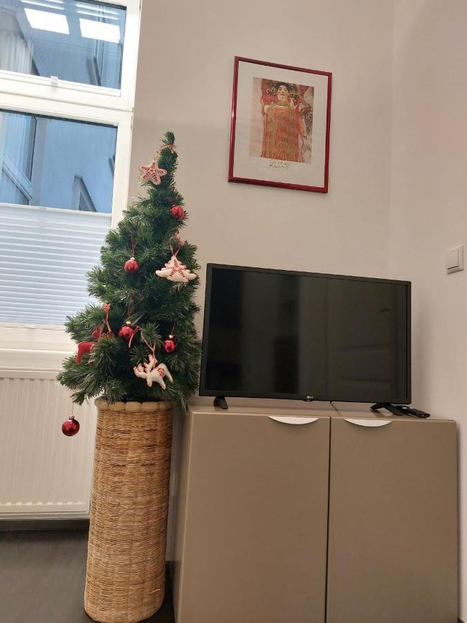 Grand Vienna City Center Apartment Luaran gambar